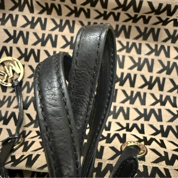 Michael Kors Large Purse Tote Bag Tan EUC - Picture 6 of 9